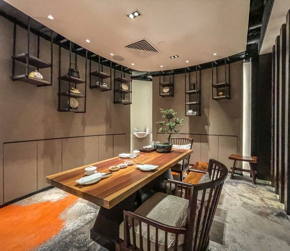 assets/project_image/2104095711-Si-Chuan-Dou-Hua-PARKROYAL-at-Kitchener-8187-690x518.jpg